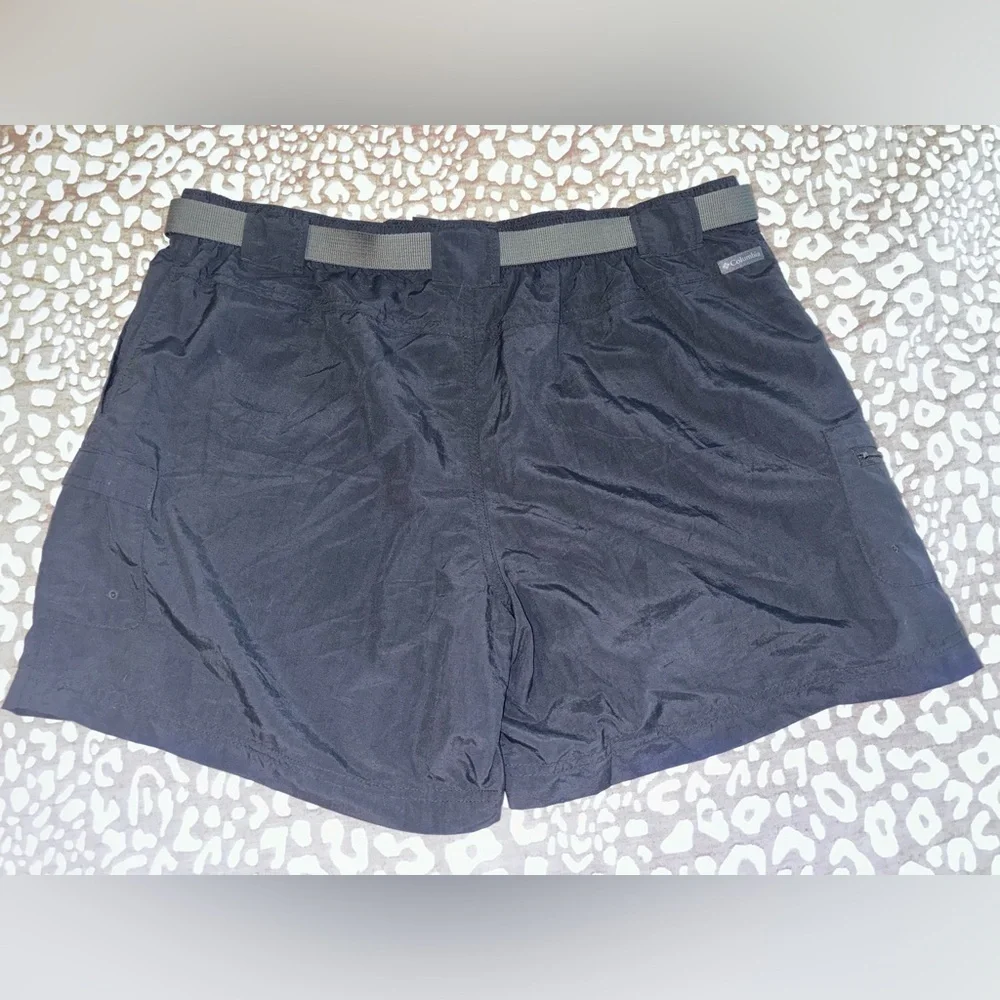 Columbia belted shorts